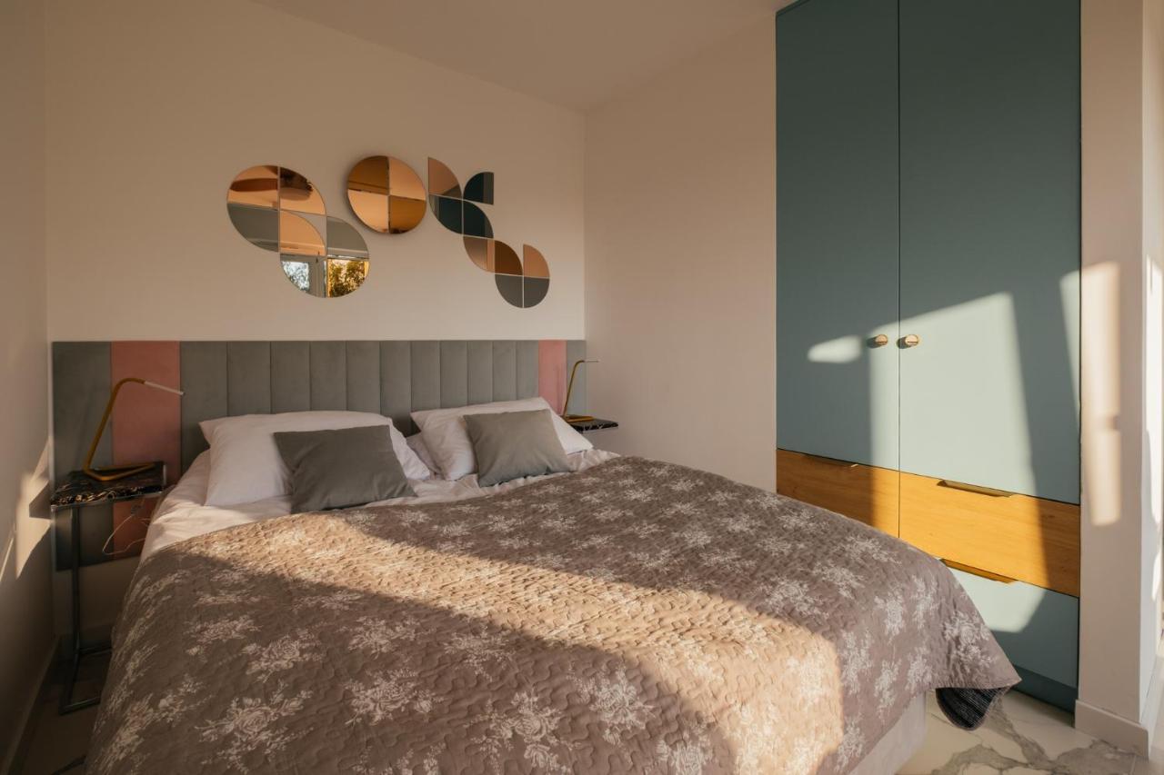 Bluemint Debina Apartamenty Przy Plazy Bagian luar foto