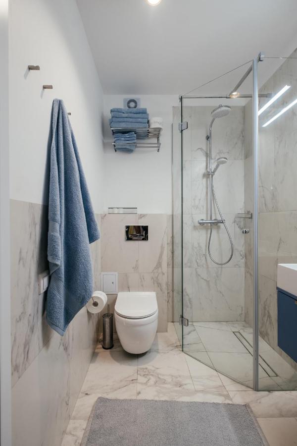 Bluemint Debina Apartamenty Przy Plazy Bagian luar foto